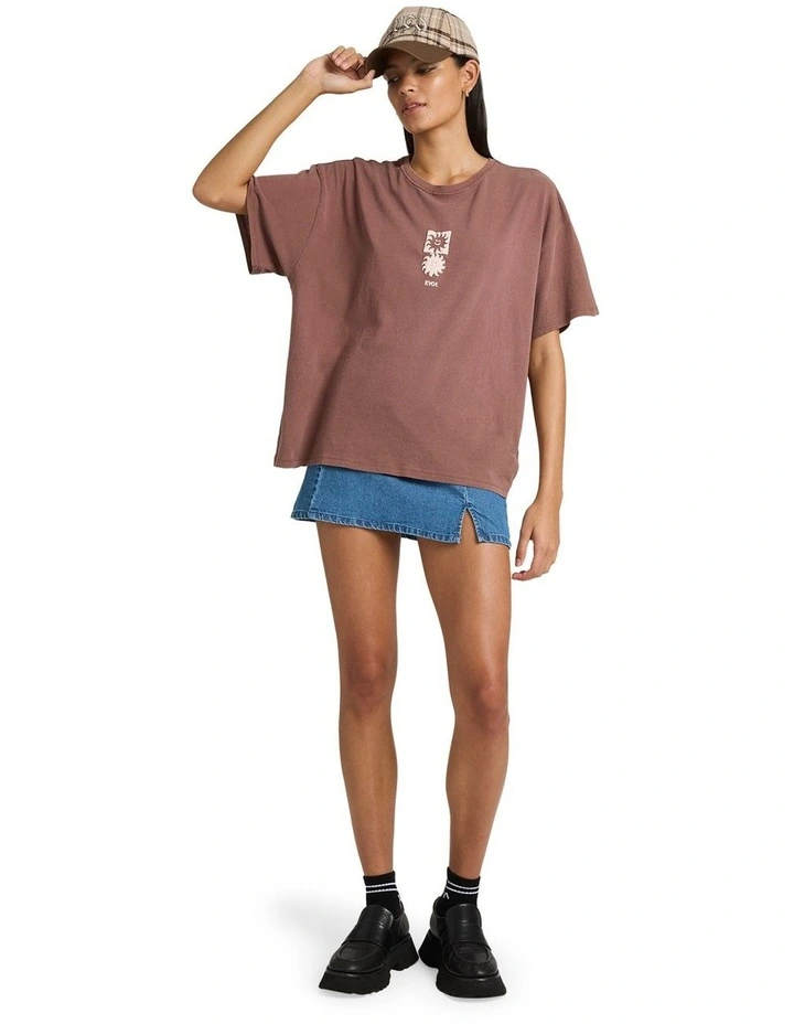 Move On BF T-shirt in Brown image 5