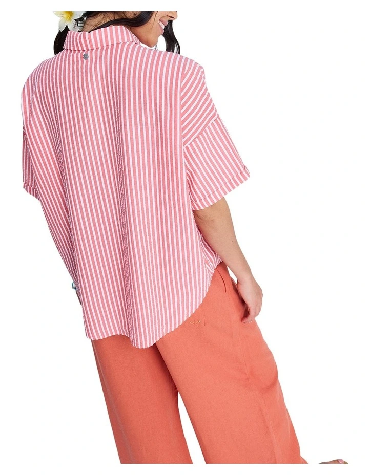 Beachy Short Sleeve Shirt in Pink image 2