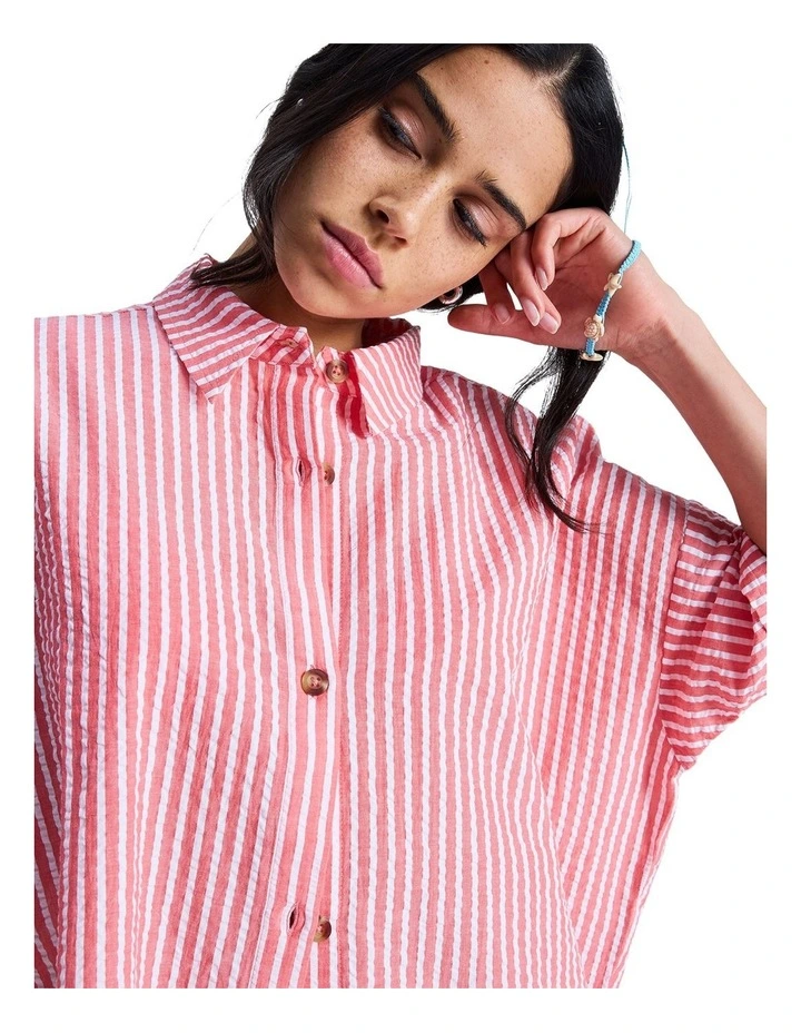 Beachy Short Sleeve Shirt in Pink image 4