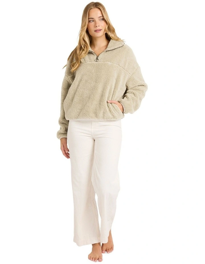 Groovin Half Zip Fleece Top in Coyote image 5