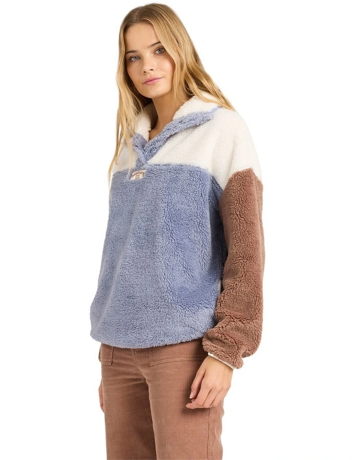 Vibes Back Pullover in Low Tide image 3
