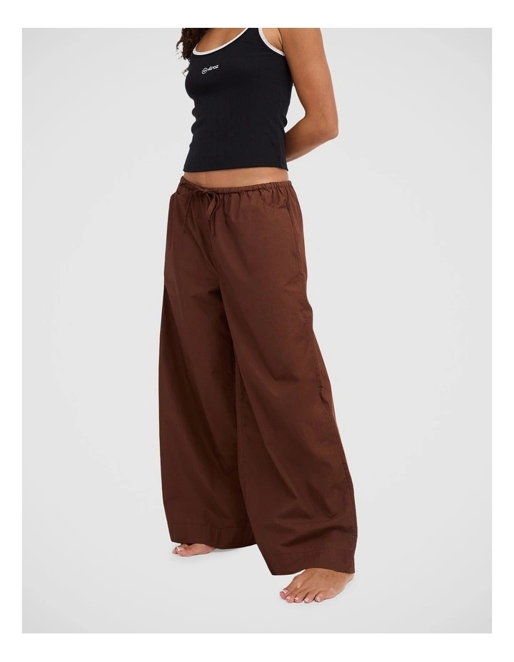 Montana Woven Pants in Chocolate image 3