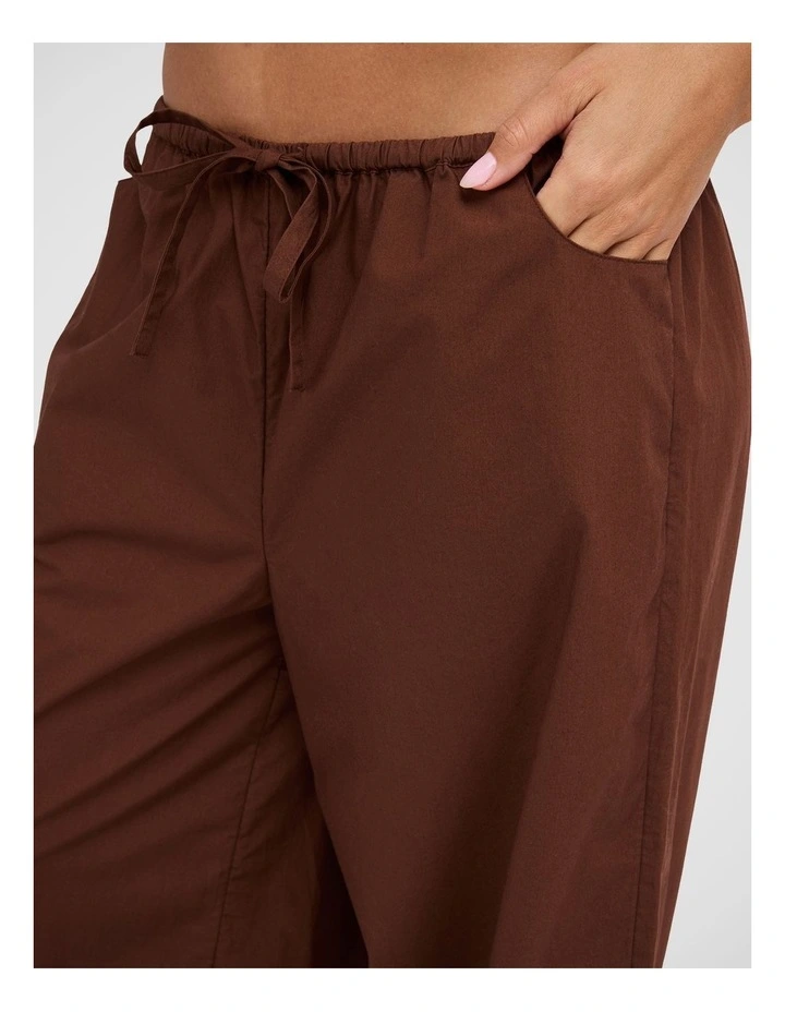 Montana Woven Pants in Chocolate image 4