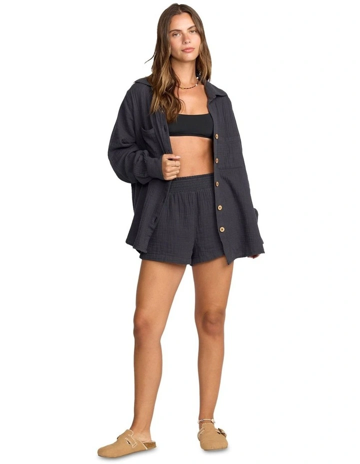 In The Waves Elastic Waist Shorts in Black image 5