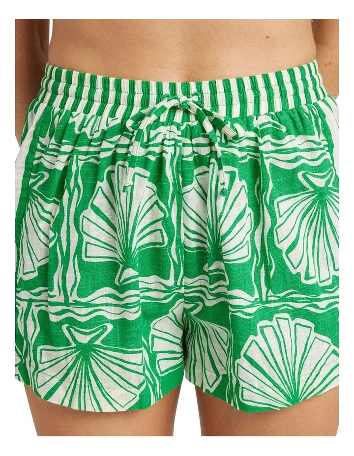 Sea Shell Elastic Waist Shorts in Kelly Green image 4