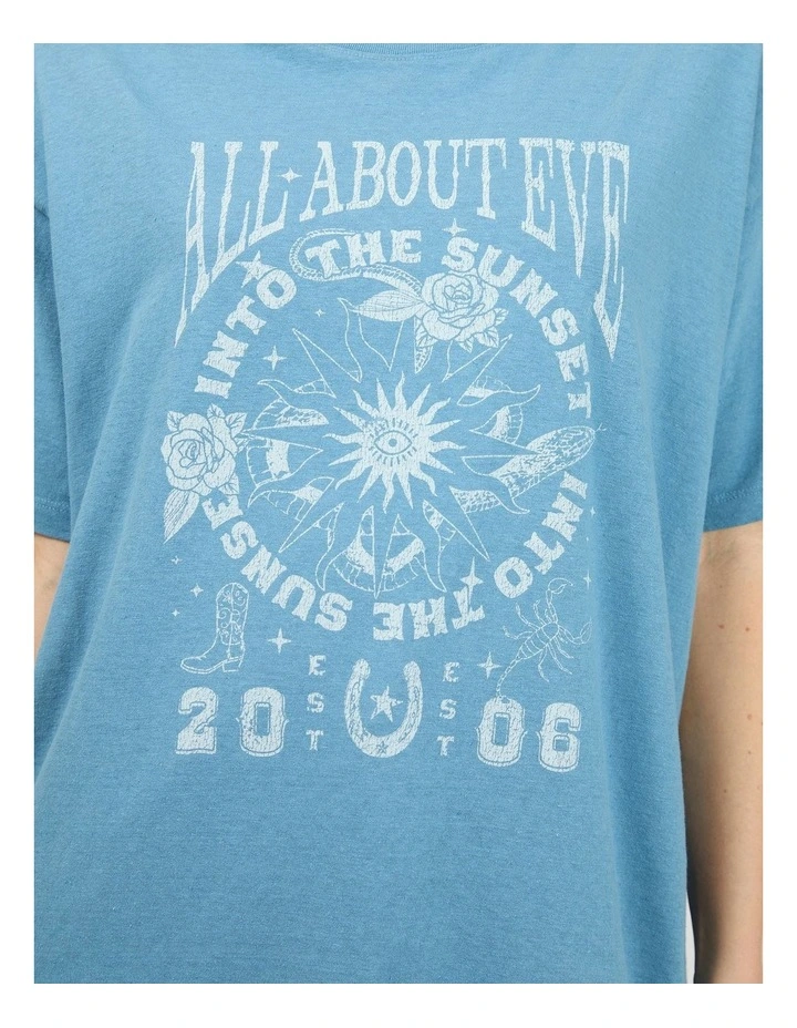 Into The Sunset Relaxed Tee in Blue image 4