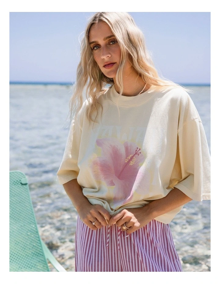 Hawaii Oversized Tee in Yellow image 2