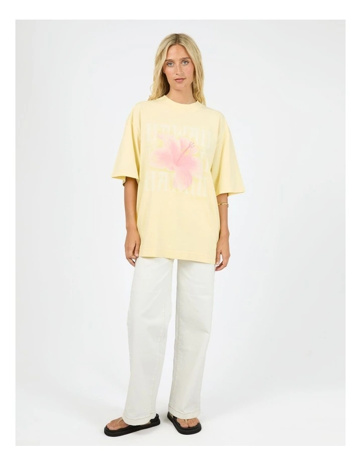 Hawaii Oversized Tee in Yellow image 5