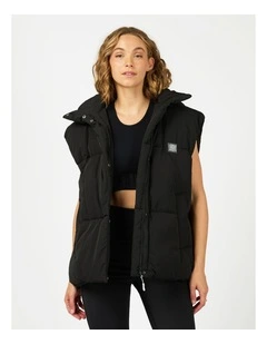 Elevate Puffer Vest in Black