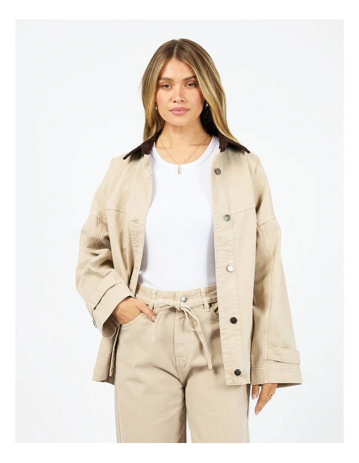 Tommy Shacket in Beige image 1