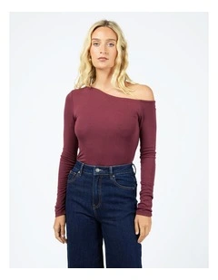 Kylie Off Shoulder Long Sleeve Top in Burgundy