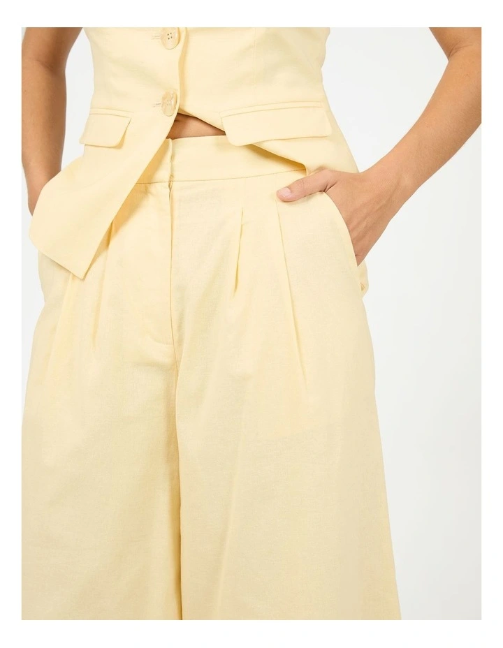 Alessa Linen Pant in Yellow image 4