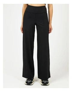 Studio Wide Leg Pant in Black