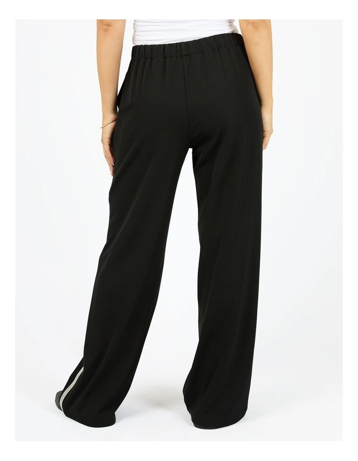 Lina Pant in Black image 2