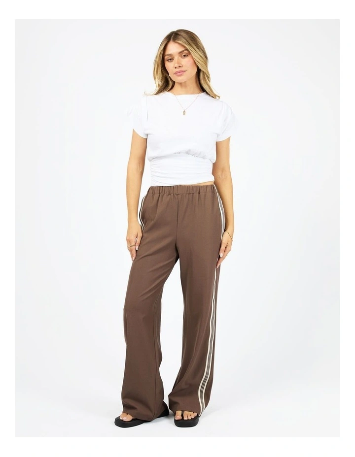 Lina Pant in Brown image 5