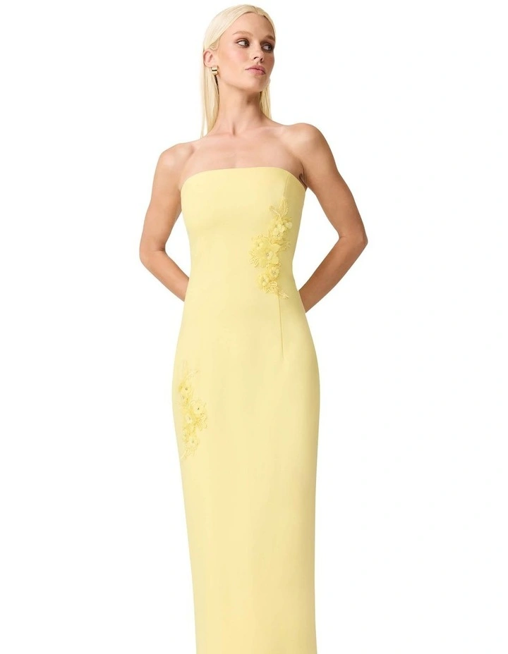 Evee Maxi Dress in Yellow image 5