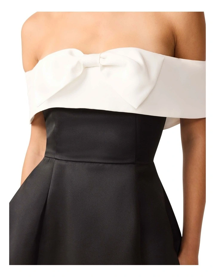 Sorrel Off Shoulder Mini Dress in Black/White image 6