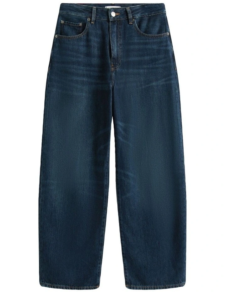 Mid Rise Relaxed Barrel Leg Jeans in Blue image 2