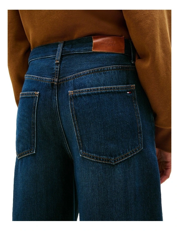 Mid Rise Relaxed Barrel Leg Jeans in Blue image 3