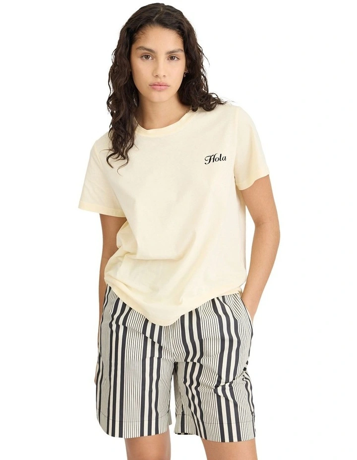 Hola Tee in Beige image 5