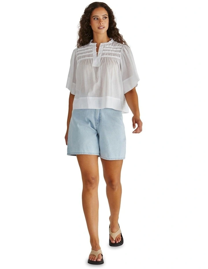 Sabine Denim Shorts in Blue image 3