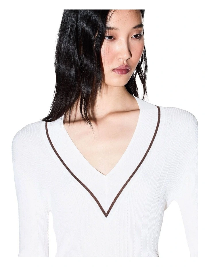 Salt Lake V Neck Knit Jumper in Ecru image 3