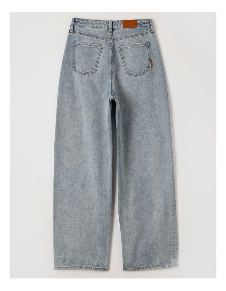 Hi-Rise Relaxed Fit indigo Denim in Blue Denim image 2