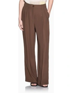 Salt Lake Pleated Trouser in Brown
