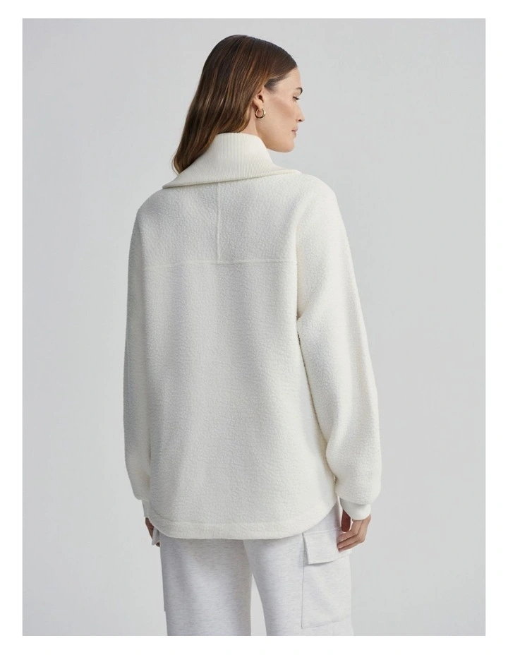 Eleanor patch pocket fleece image 2