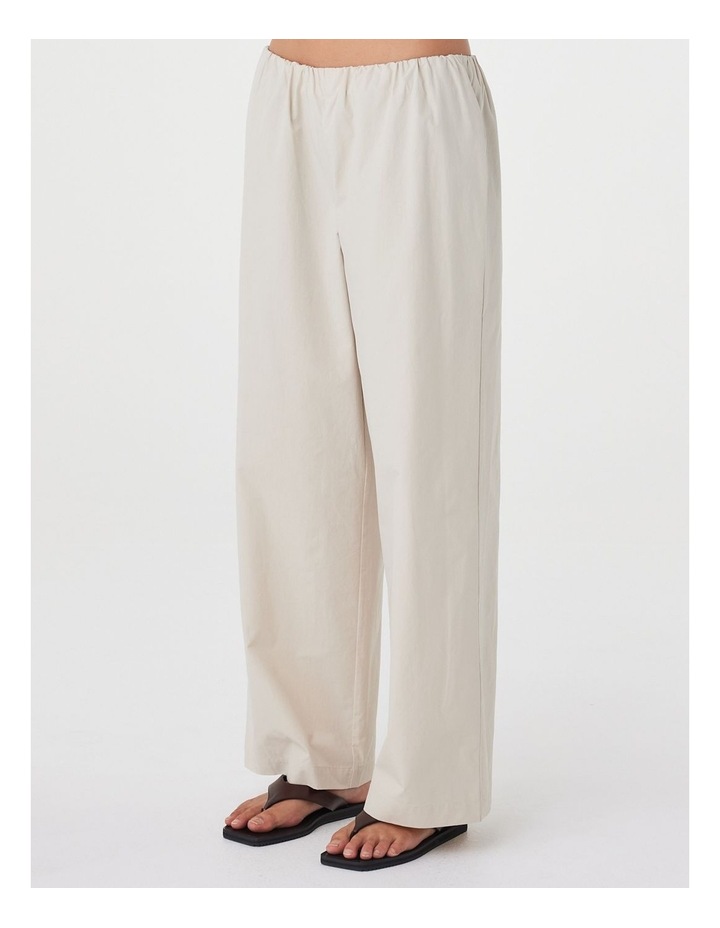 Annika Pant in Taupe image 7