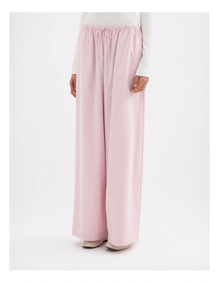 Harriet Pant image 2