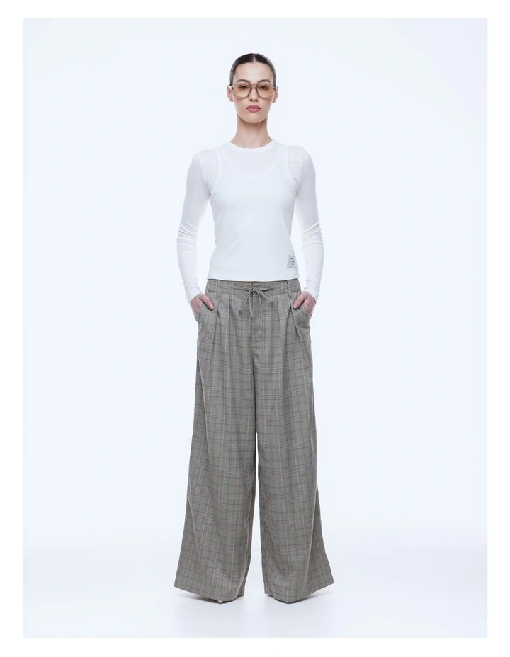 Lola Pant image 1