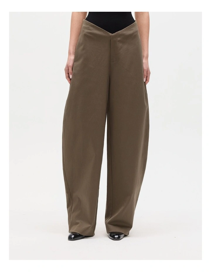 Harris Pant in Olive image 3