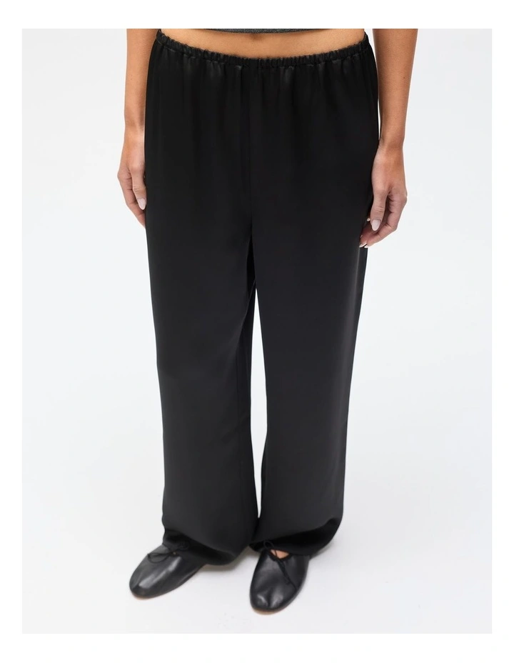 Solene Pant in Black image 4