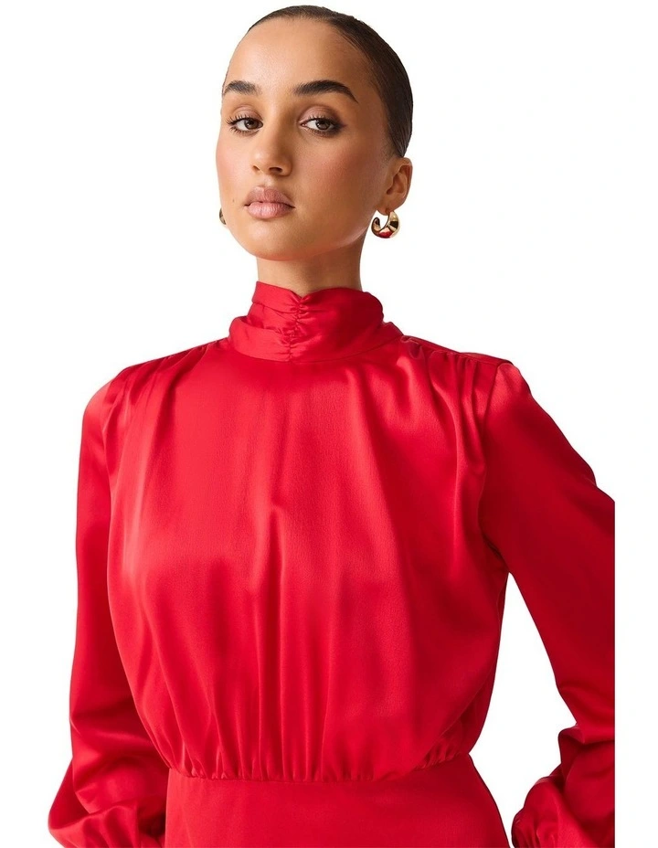 Jacinta Long Sleeve Gown in Red image 7