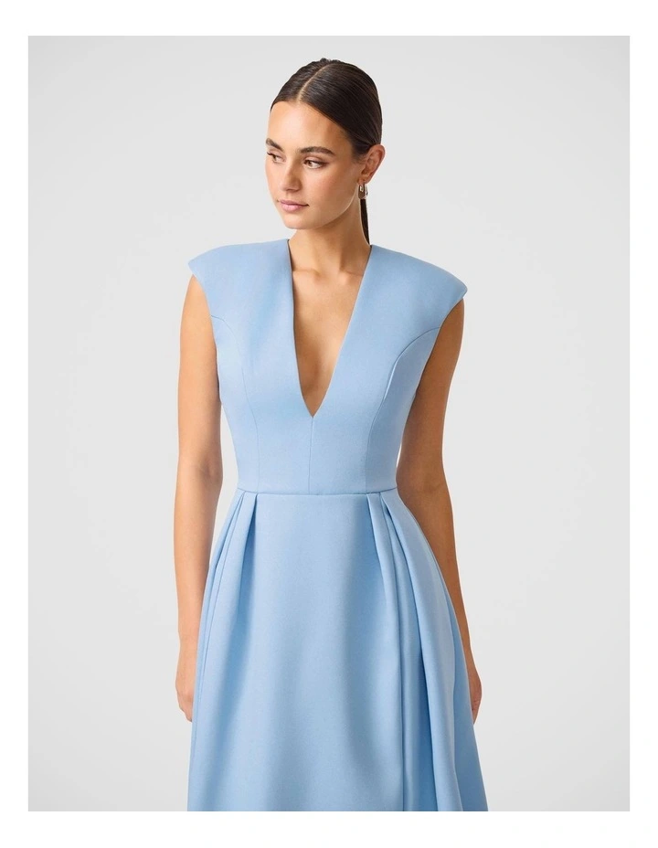 Kamaria Gown image 5