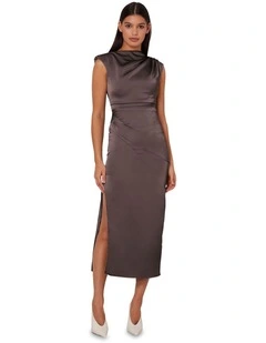 Amber Dress in Brown