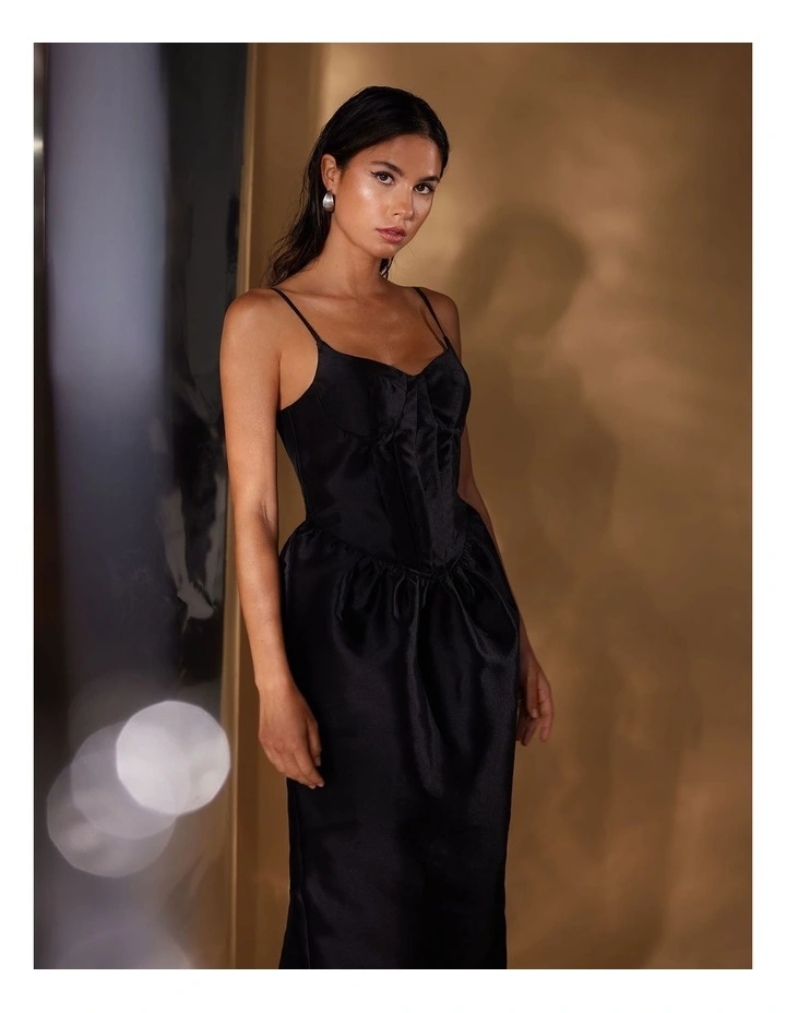 Shiloh Dress in Black image 4