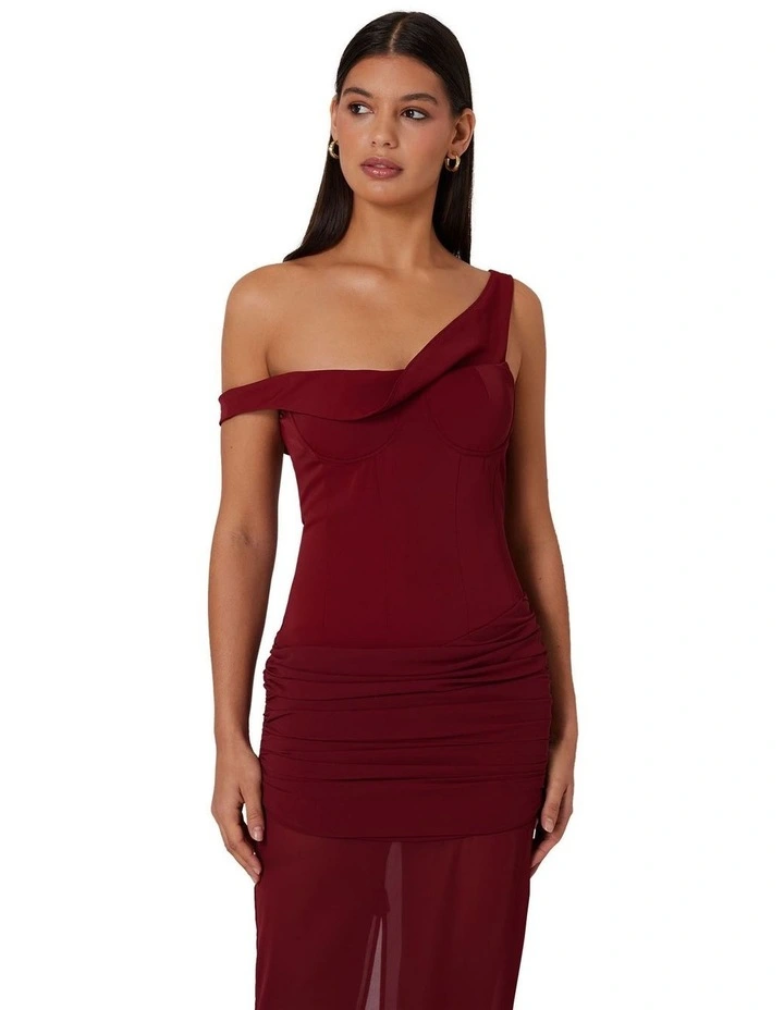 Gizelle Gown in Red image 3