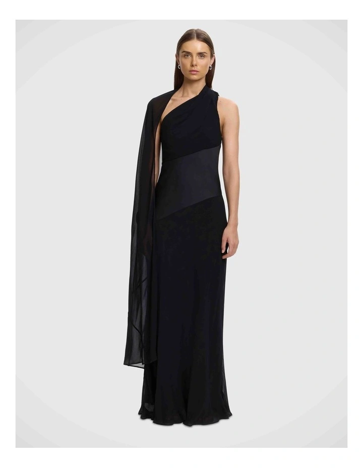 Yeirah Dress in Black image 1