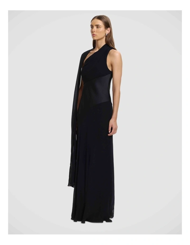 Yeirah Dress in Black image 3