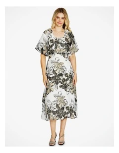 Eden Raglan Sleeve Dress in Floral Races Print