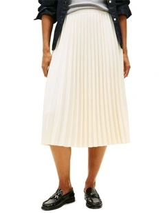 Pleated Midi Skirt in Beie