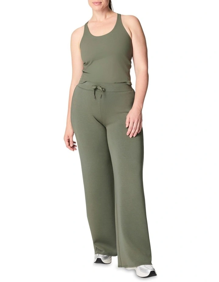 Contour Crossback Shelf Tank in Green image 1