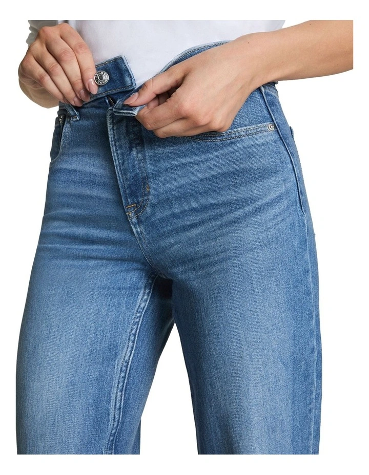 Shape Authentic 360 90's Straight Leg Jeans in Blue image 3
