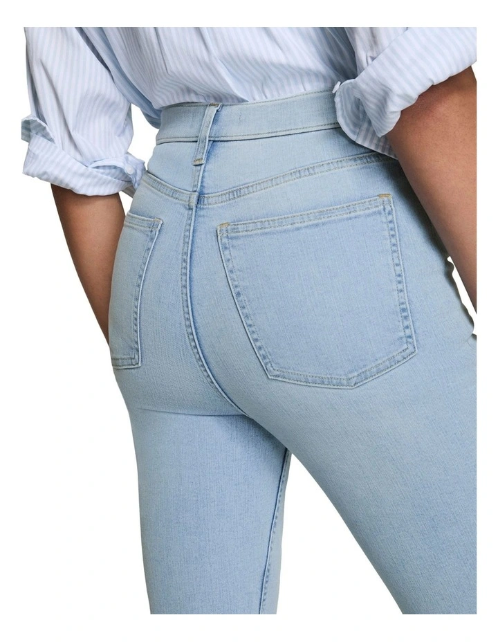 Sculpt Redefine Flare Jeans in Blue image 2