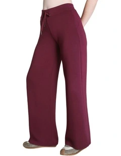 AirEssentials Wide Leg Pant in Plumberry