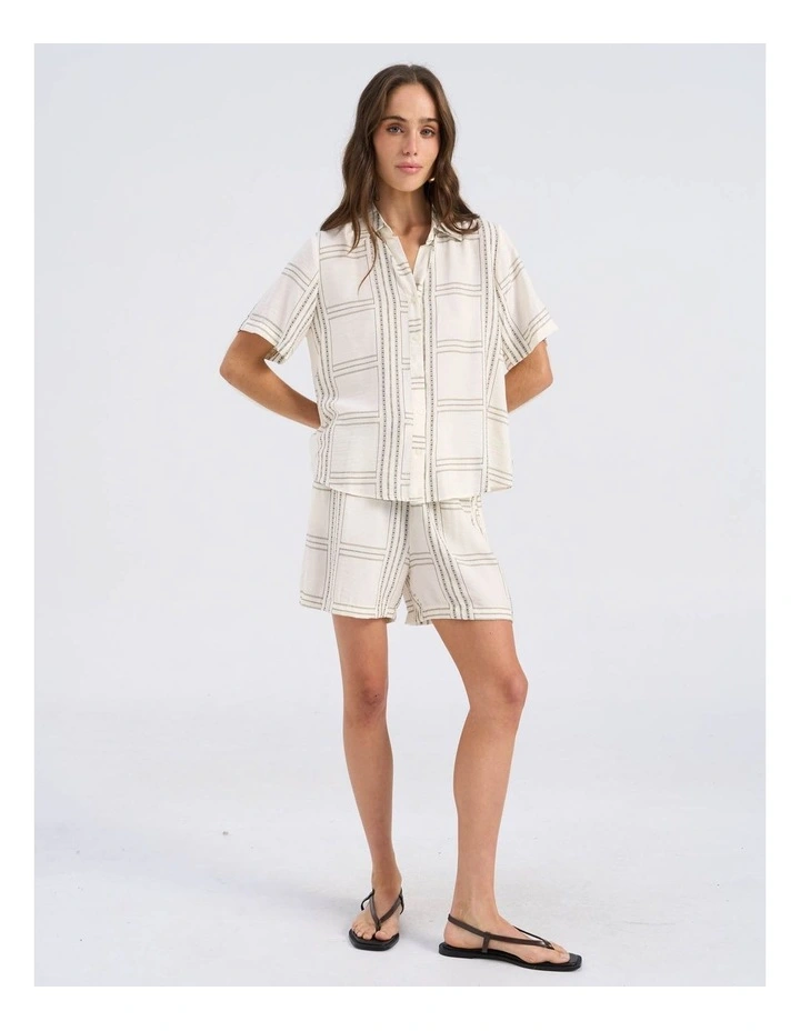 Josie Printed Shirt in Cream image 2