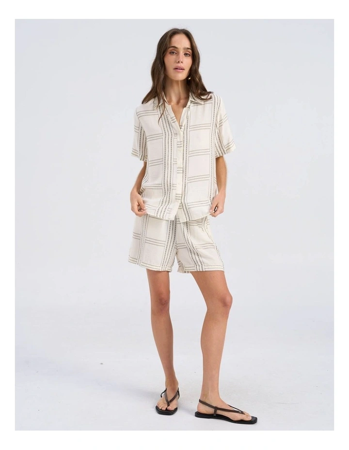 Josie Printed Shirt in Cream image 3