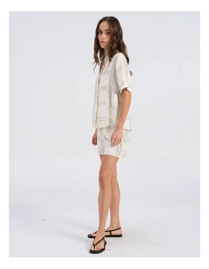 Josie Printed Shirt in Cream image 4